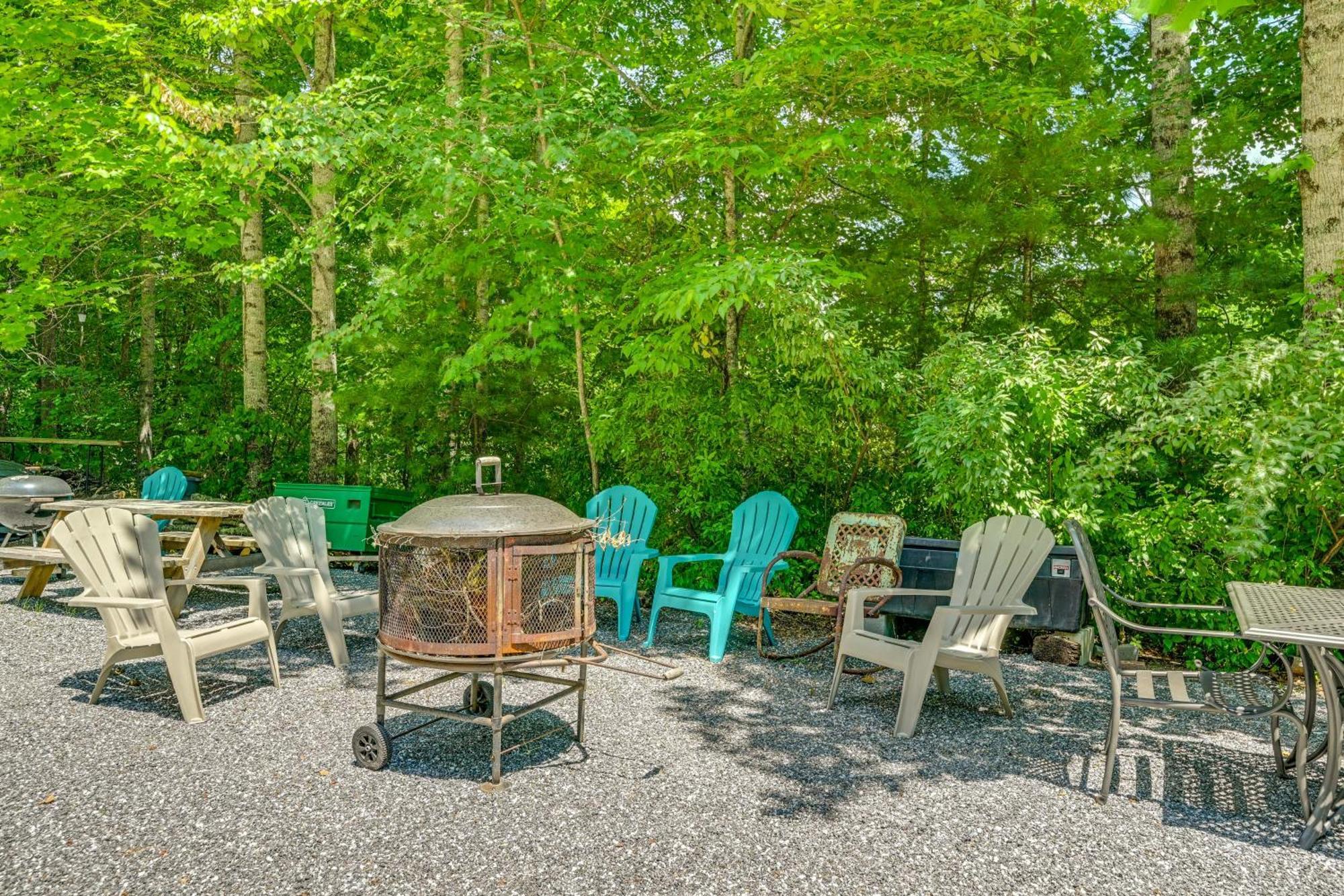 Pet-Friendly Vacation Rental Cabin In Whittier Esterno foto